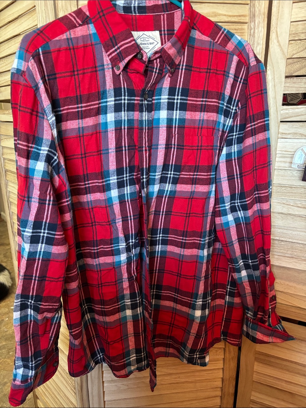 St. John's Bay Red Plaid Button-Down Flannel Shirt Large